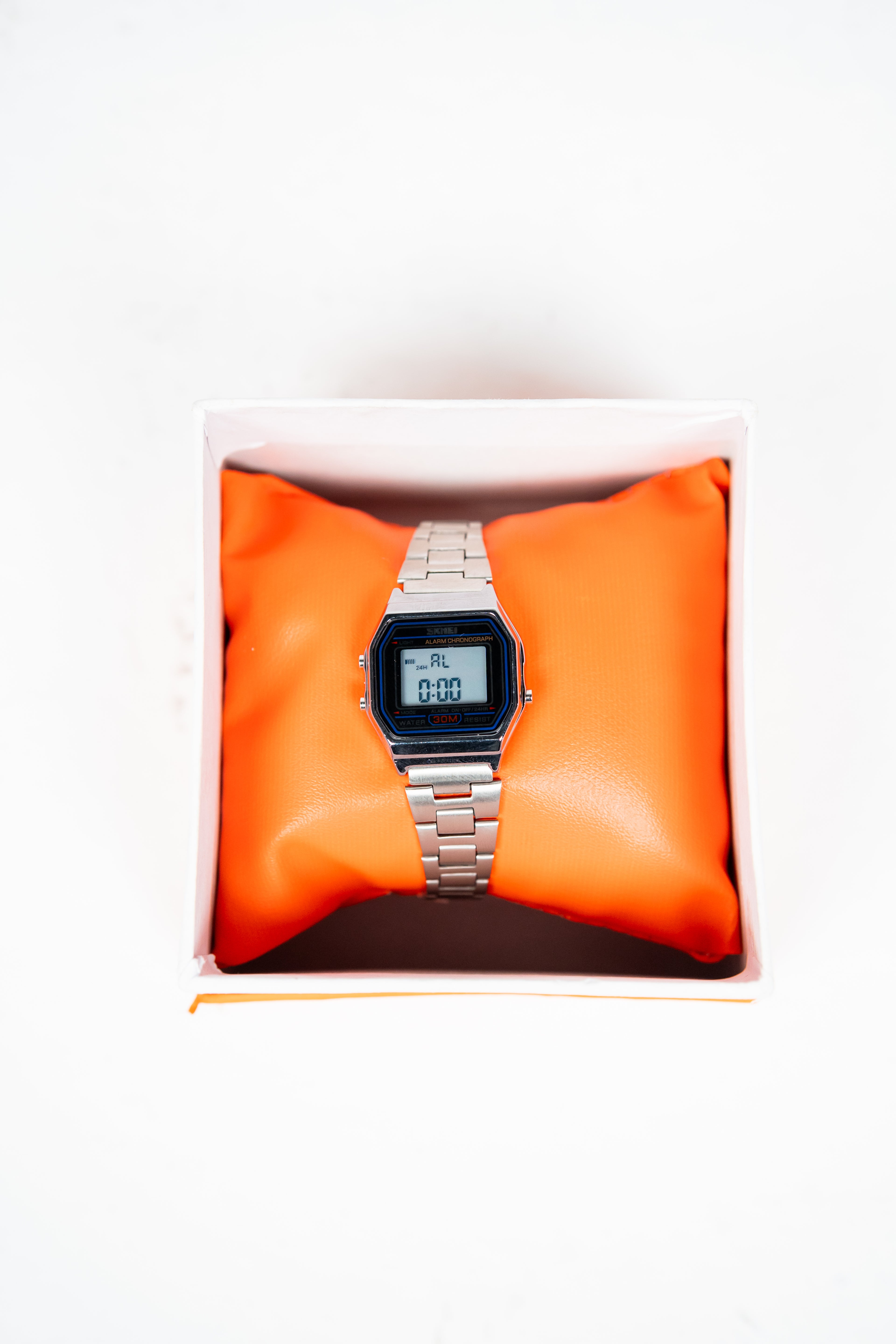Maison Noir — Retro Glow Watch
