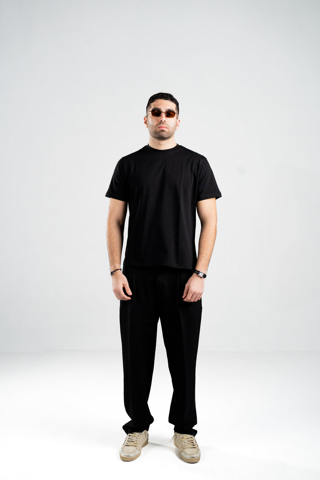 Maison Noir — Semi-cropped Black Tee